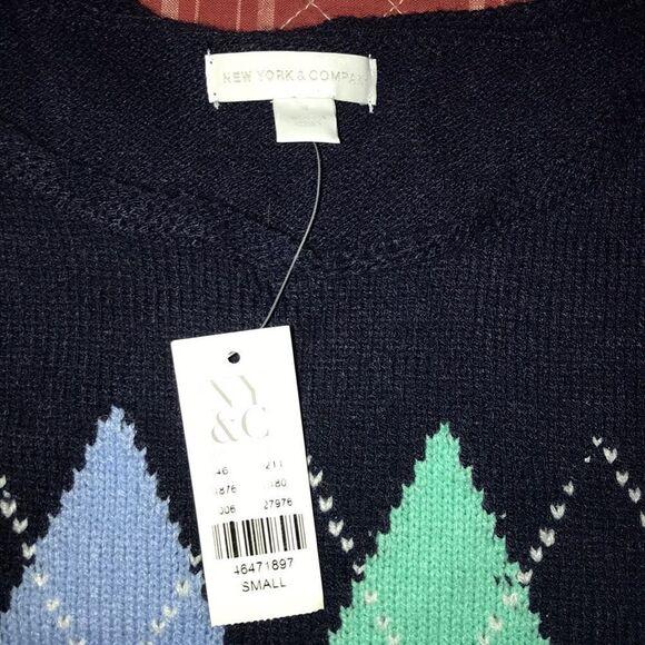 New York & company blue geometric print squares Christmas new year sweater - Picture 4 of 9